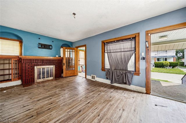 4229 Gifford Avenue, Cleveland, OH 44109