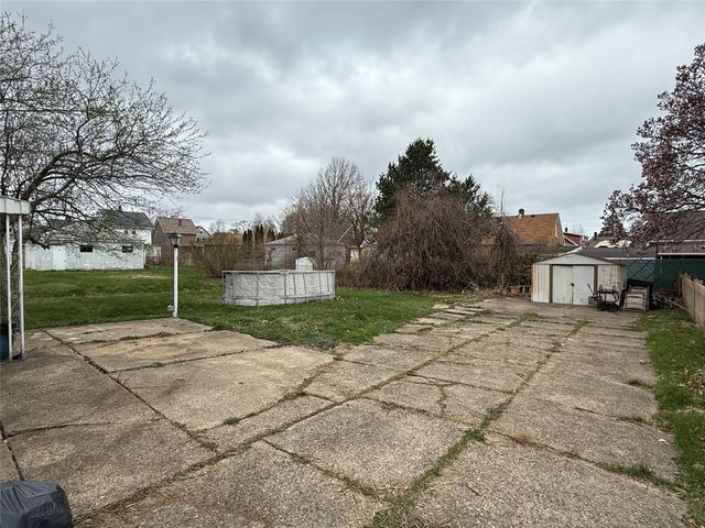 828 E 31ST Street, Erie, PA 16504