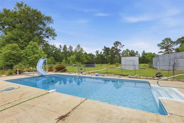 212 Andrew Mouhot Road, Ragley, LA 70657