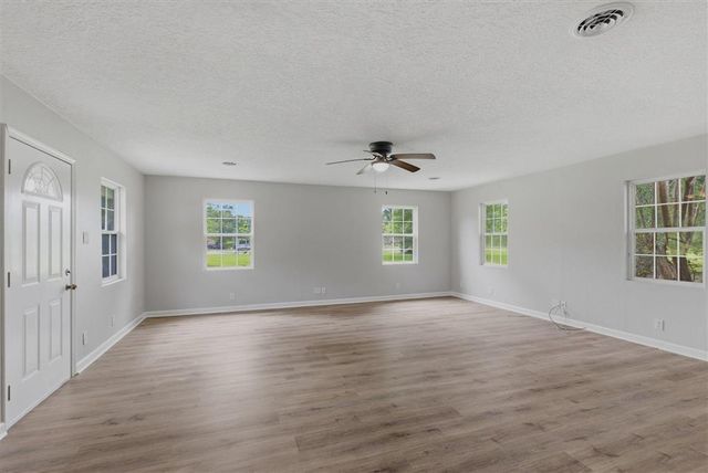 212 Andrew Mouhot Road, Ragley, LA 70657