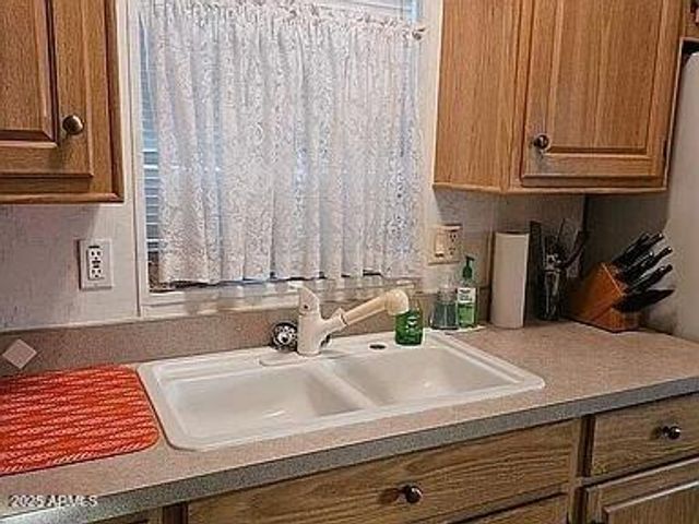 2760 S Royal Palm Road 113, Apache Junction, AZ 85119