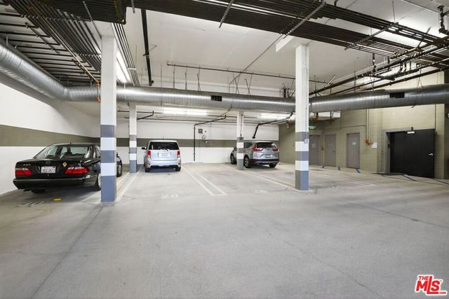 11023 Fruitland Drive 401, Studio City, CA 91604