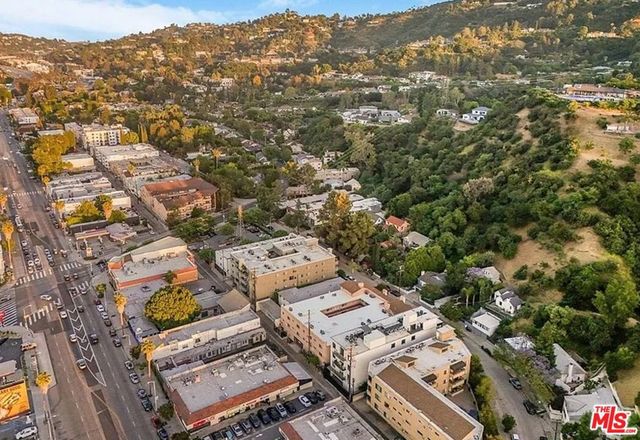 11023 Fruitland Drive 401, Studio City, CA 91604