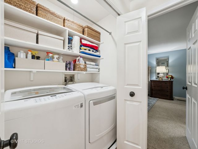 97 Thornhill Lane D, Lake Barrington, IL 60010