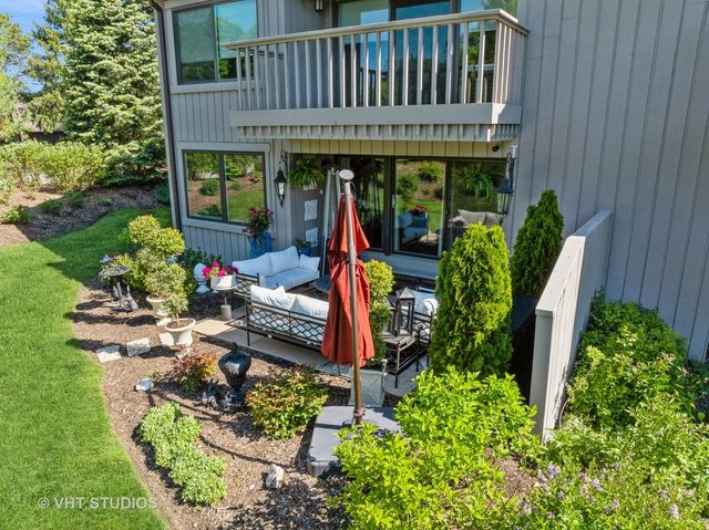 97 Thornhill Lane D, Lake Barrington, IL 60010