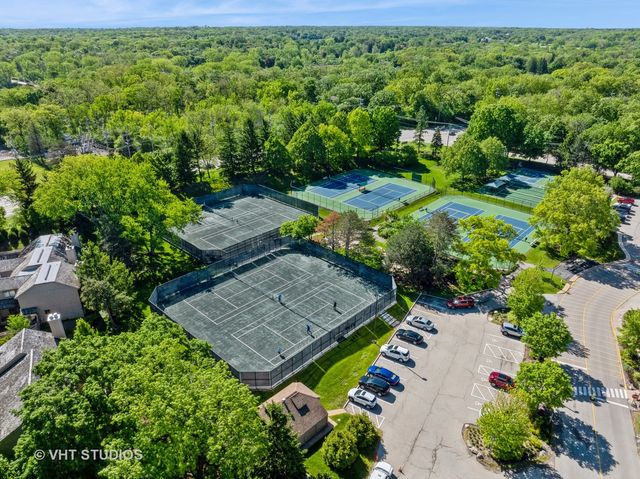 97 Thornhill Lane D, Lake Barrington, IL 60010