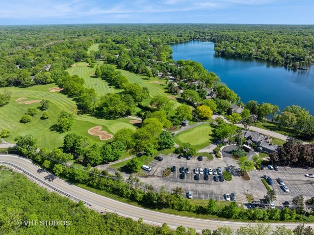 97 Thornhill Lane D, Lake Barrington, IL 60010