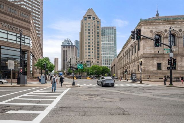 1 Huntington Avenue 204, Boston, MA 02116
