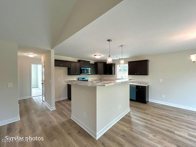 811 N Sandy Shore Court, Holly Ridge, NC 28445