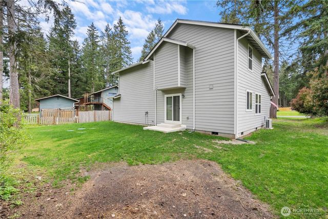 22407 Basin View Court SE, Yelm, WA 98597