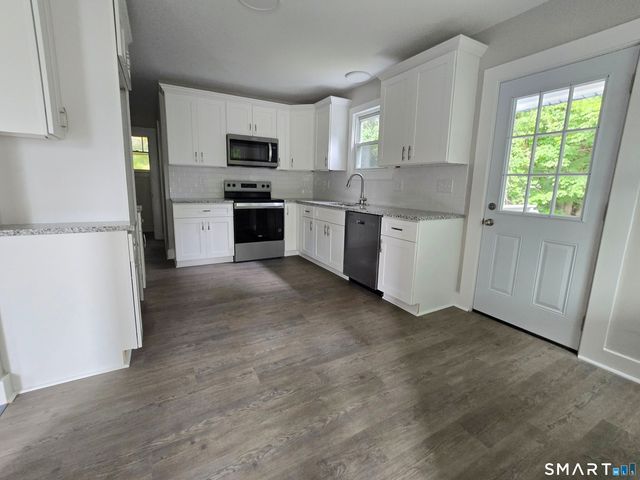 119 Merchants Avenue, Norwich, CT 06380