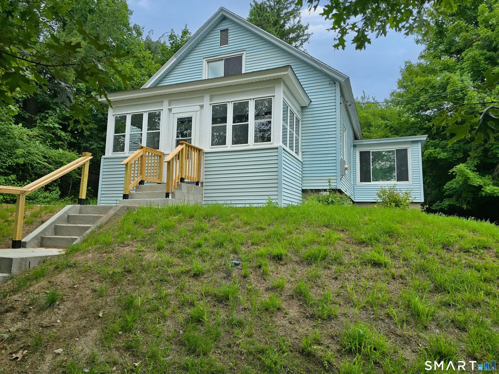 119 Merchants Avenue, Norwich, CT 06380