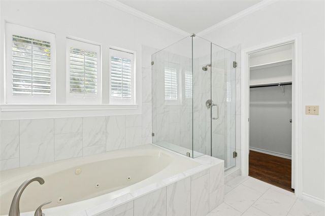401 Applewood DR, Pflugerville, TX 78660
