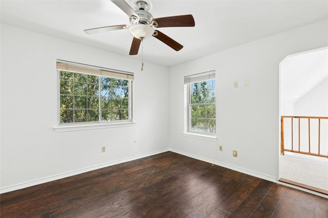 401 Applewood DR, Pflugerville, TX 78660