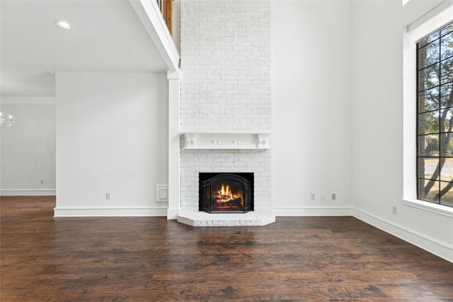 401 Applewood DR, Pflugerville, TX 78660