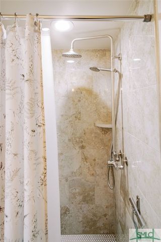 609 E Park Lane, Savannah, GA 31401