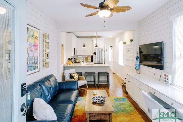 609 E Park Lane, Savannah, GA 31401