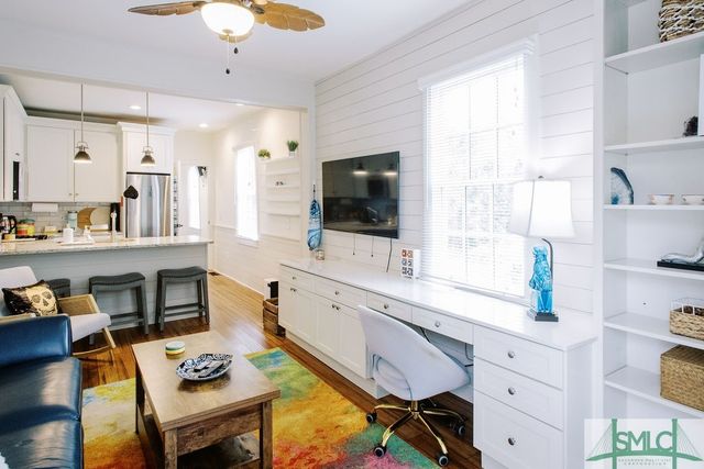 609 E Park Lane, Savannah, GA 31401