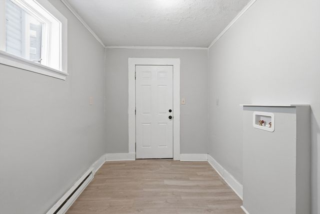 2 Ely St, Worcester, MA 01610