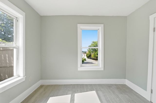 2 Ely St, Worcester, MA 01610