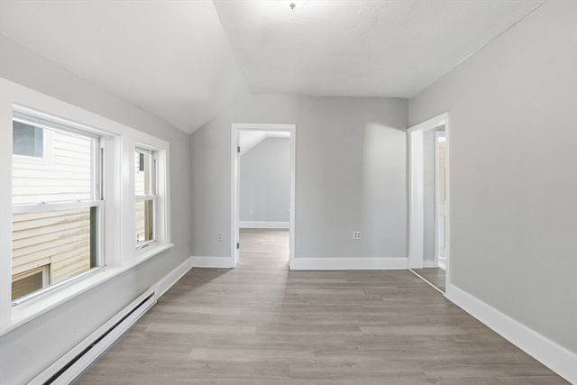 2 Ely St, Worcester, MA 01610