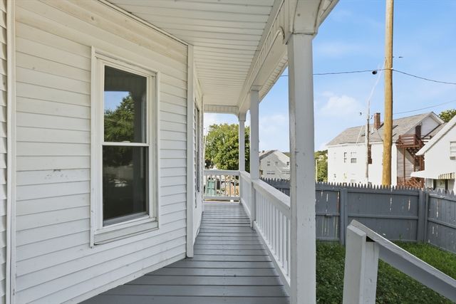 2 Ely St, Worcester, MA 01610