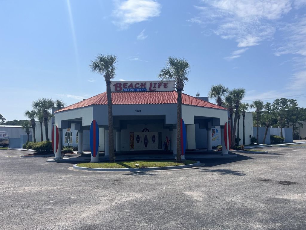 1623 Highway 501, Myrtle Beach, SC 29577 — exterior