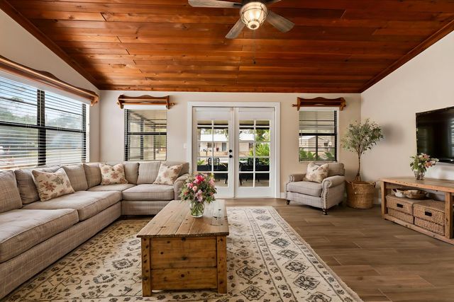 3585 SE 8th Street, Okeechobee, FL 34974