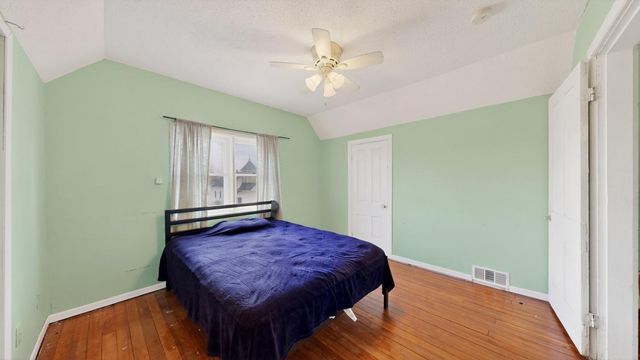 305 N Prairie Street, Lake City, MN 55041