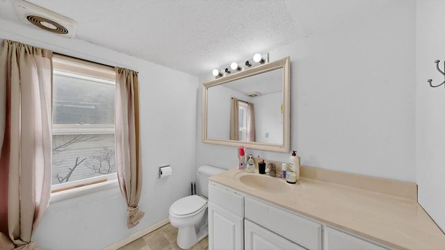 305 N Prairie Street, Lake City, MN 55041