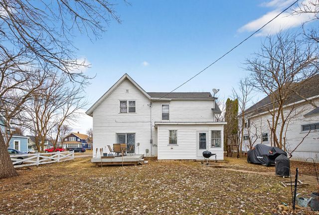 305 N Prairie Street, Lake City, MN 55041