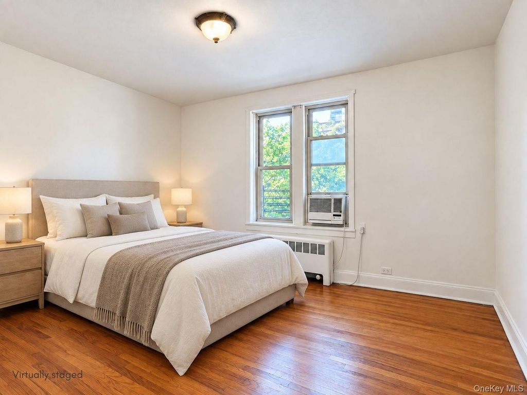 43-10 48 Avenue #4o, Astoria, NY 11377 — photo 2