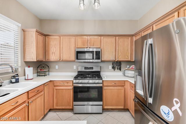 16871 W WINDERMERE Way, Surprise, AZ 85374