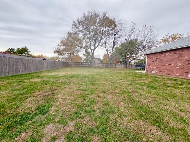 1819 N 25th Street, Ozark, MO 65721