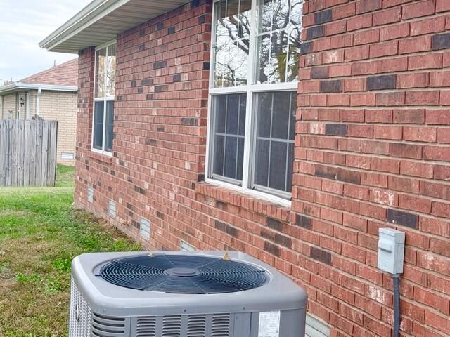 1819 N 25th Street, Ozark, MO 65721