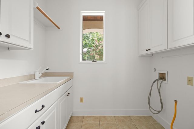 1406 Mohle DR, Austin, TX 78703