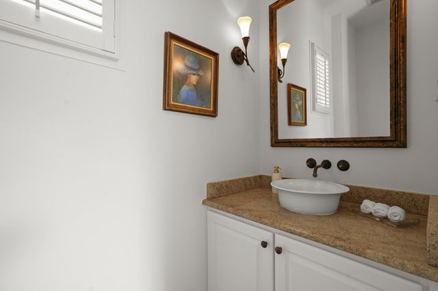 1406 Mohle DR, Austin, TX 78703