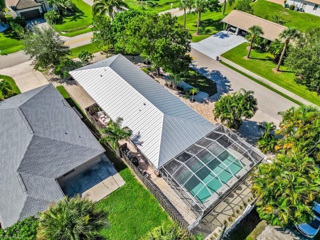 601 97th AVE N, Naples, FL 34108