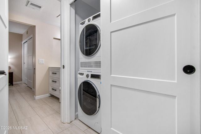 4275 N River Grove Cir Apt 131, Tucson, AZ 85719