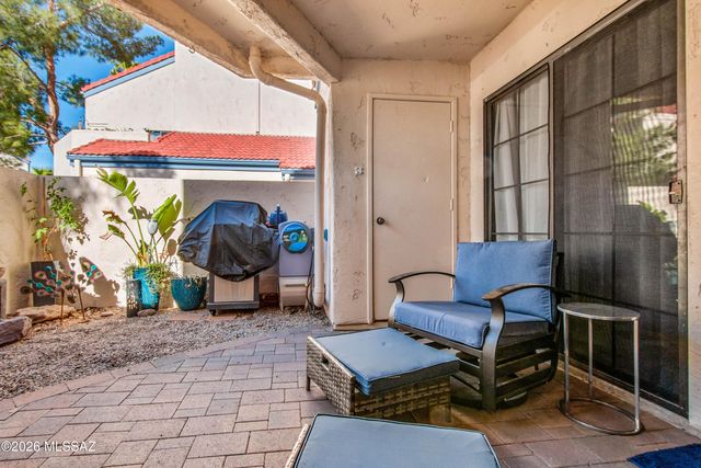 4275 N River Grove Cir Apt 131, Tucson, AZ 85719