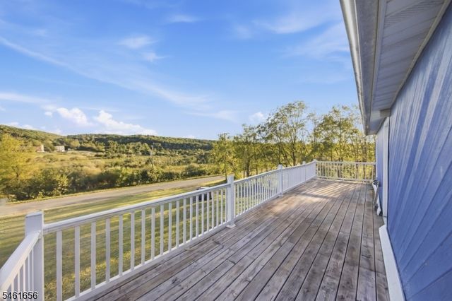 68 Fenwick Rd, Frankford Twp., NJ 07822