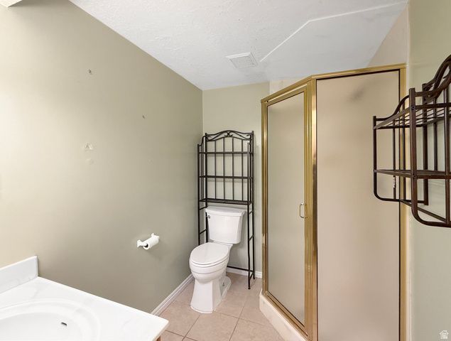 2733 N 850 E, North Ogden, UT 84414