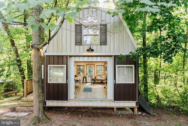 214 CREAMERY RD, Spring City, PA 19475