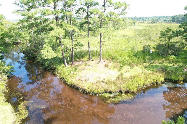 538 Castlebury Road, Walterboro, SC 29488