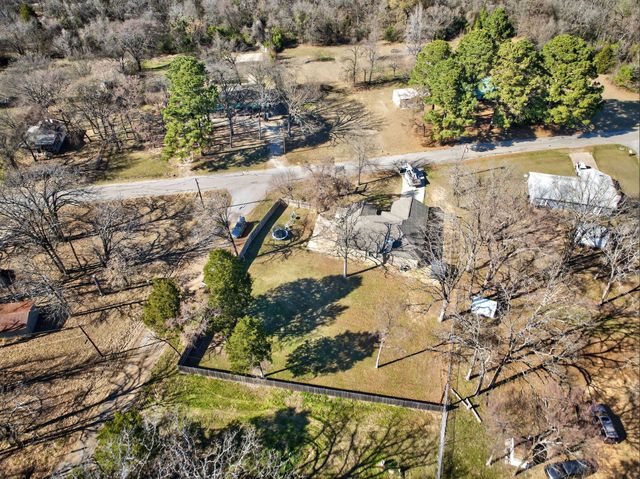 121 Harmon Road, Gun Barrel City, TX 75156