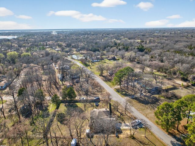 121 Harmon Road, Gun Barrel City, TX 75156