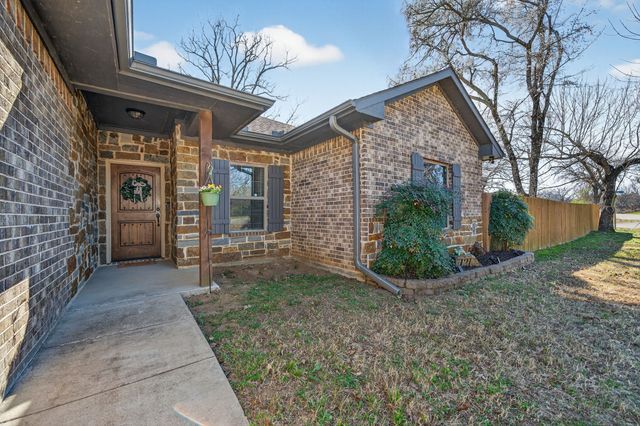 121 Harmon Road, Gun Barrel City, TX 75156