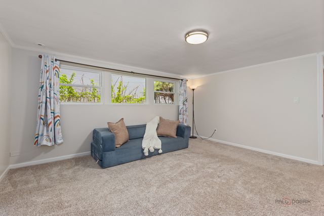 2115 E Miner Street, Arlington Heights, IL 60004