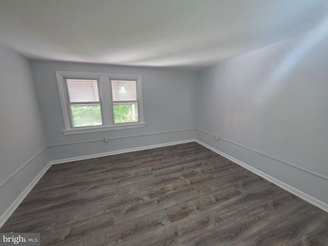 714 ROEBLING AVE, Trenton, NJ 08611