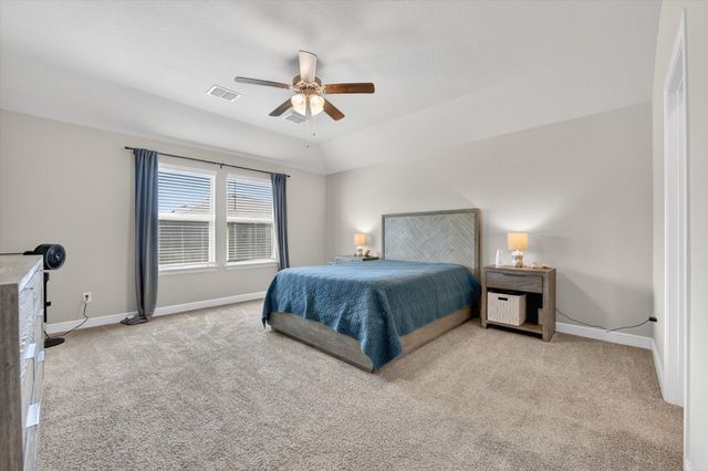 305 Sadie Lane, Burleson, TX 76028